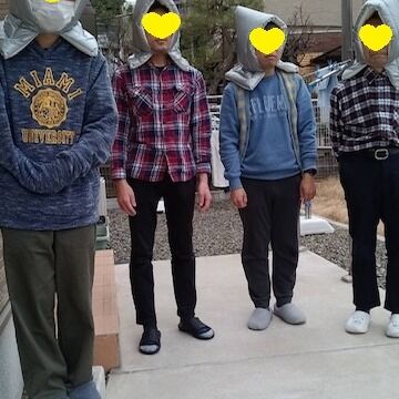 防災訓練で防災頭巾を被り行いました。＃グループホーム＃防災訓練